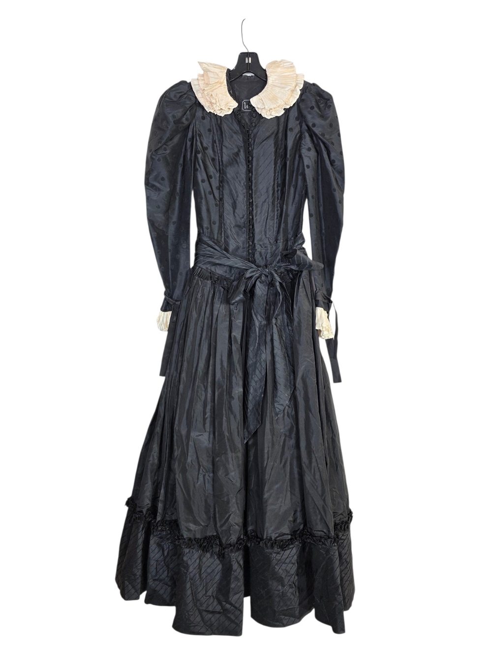 Kay Unger Victorian whimsigoth Ruffled Black Maxi Dress with Cream Ruffle Collar